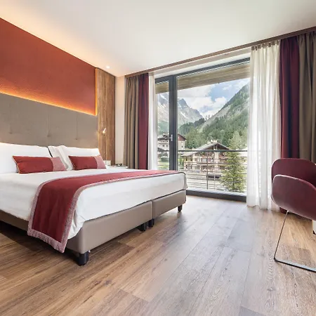 Hotel Th Courmayeur