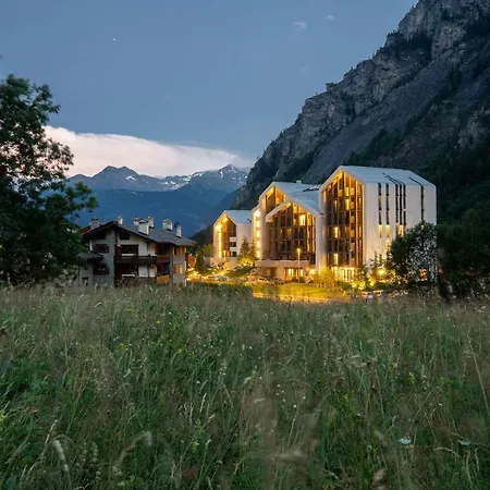 Hotel Th