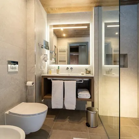 Hotel Th Courmayeur